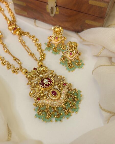 Kaanti Long Heritage Elephant Pendant Necklace Set - Red