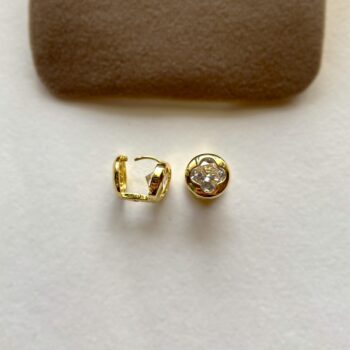 Avril Gold Stud Earrings