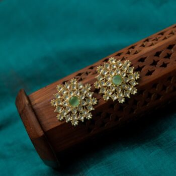 Rahat Studs