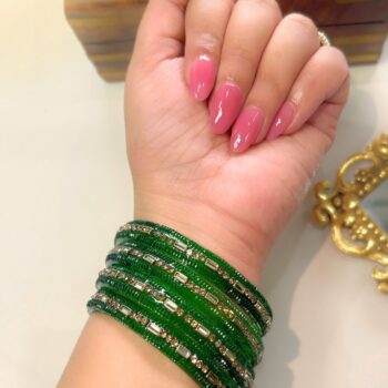 Sarita Kundan Glass Bangles - Dark Green (Set of 4)