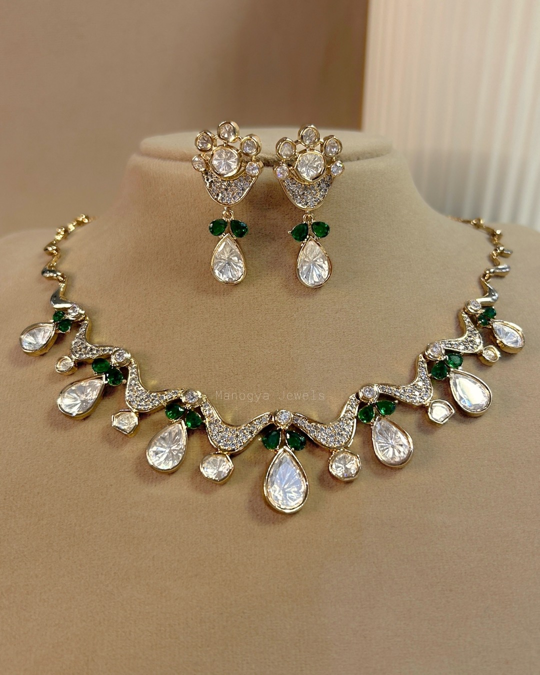 Alnitak Polki Necklace Set - Green