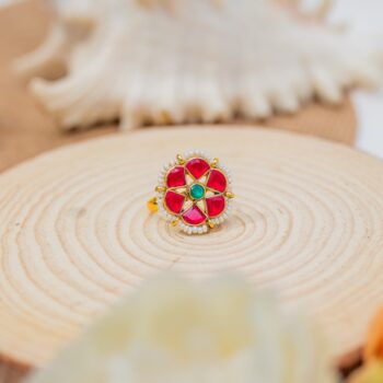 Athiya Flower Ring - Magenta