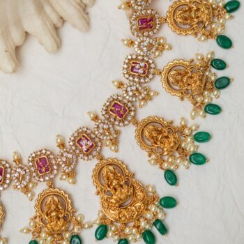 Chaya Temple Necklace Set