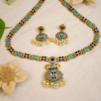 Anandi Long Necklace Set