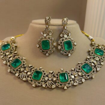 Diljit Luxurious Polki Necklace Set - Green