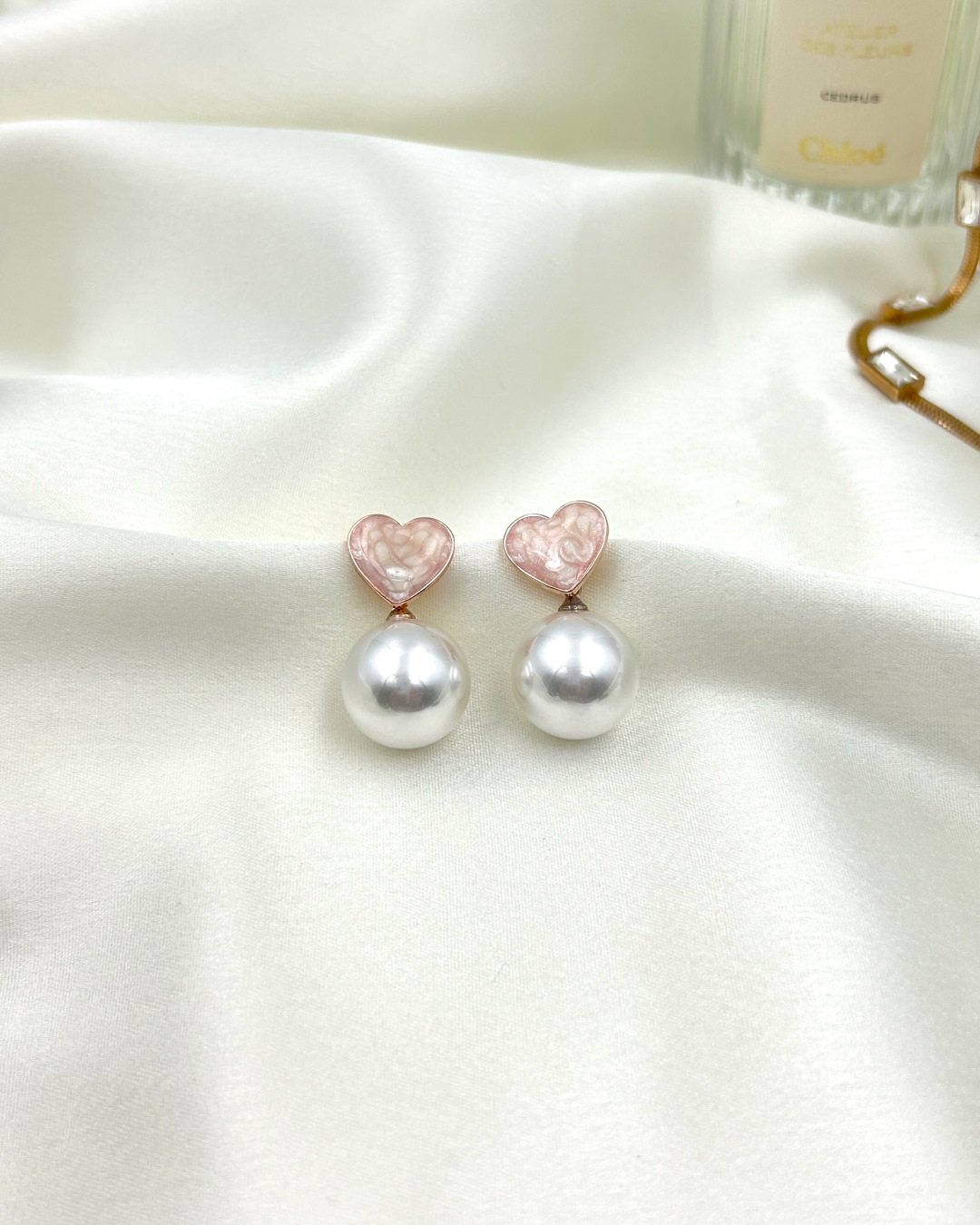 Edwina Pearl Heart Drop Earrings – White