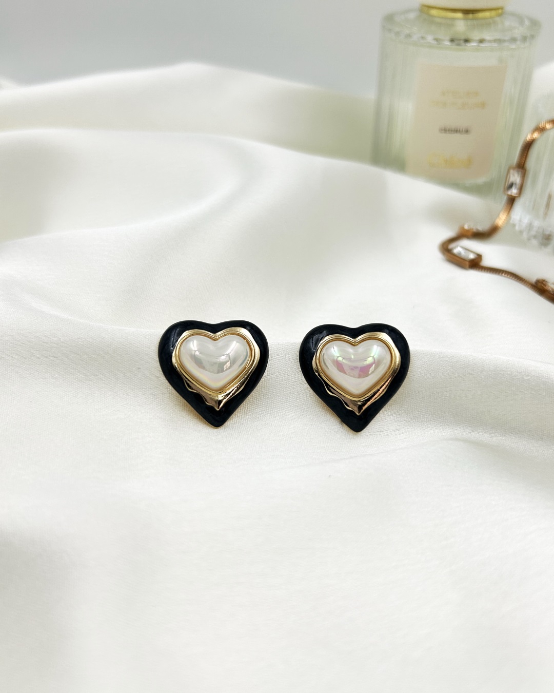 Hannah Heart Studs - Black