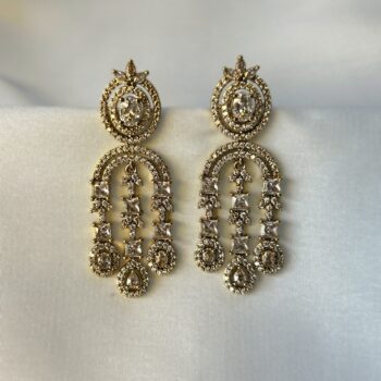Hera AD Chandelier Earrings - Gold