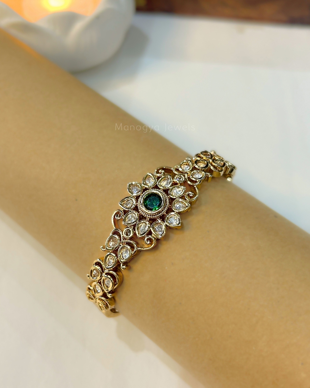 Jasleen Openable Polki Bracelet - Green