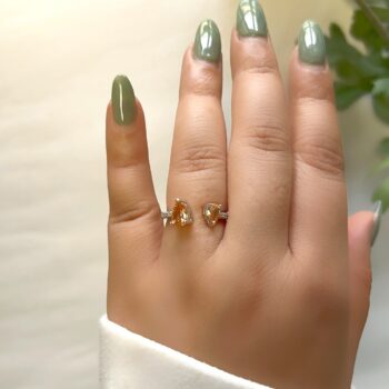 Jisoo Dual-Stone Ring - Champagne Gold