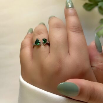 Jisoo Dual-Stone Ring - Emerald Green