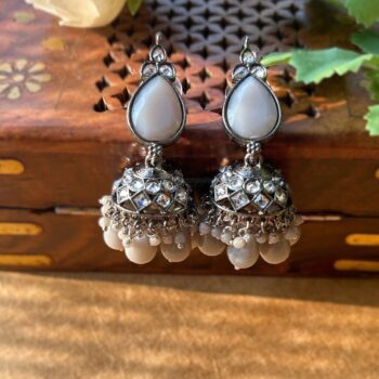 Jiva Jhumki
