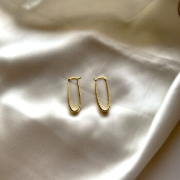 Julia Elongated Gold Hoop Earrings