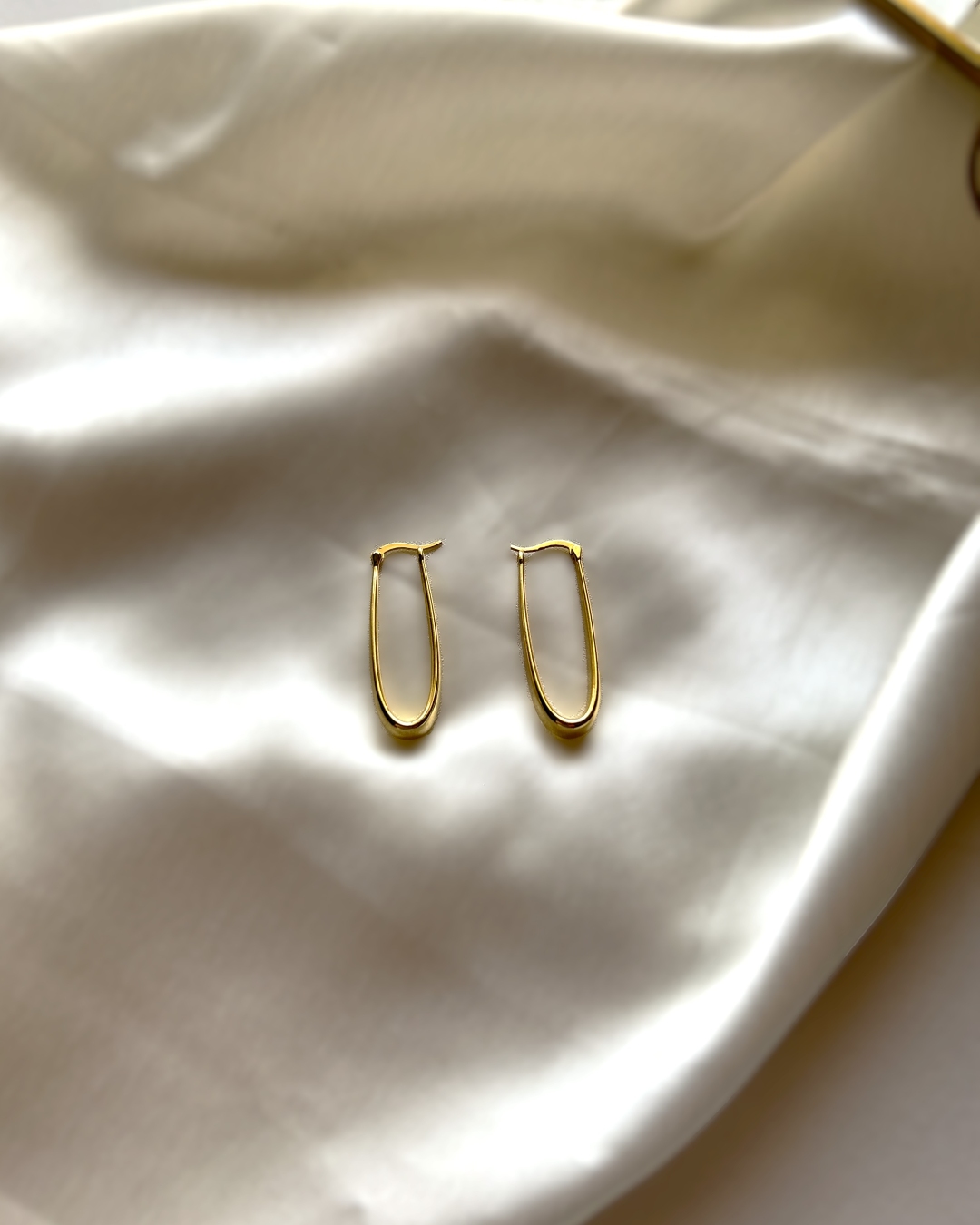 Julia Elongated Gold Hoop Earrings