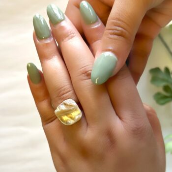 Lola MOP Ring
