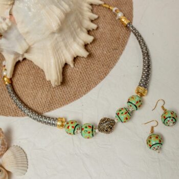Nandini Hasli Necklace Set - Green