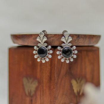 Palak Stud Earrings - Black