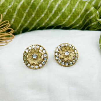 Tamira Studs
