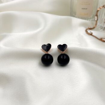 Edwina Pearl Heart Drop Earrings – Black