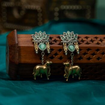 Gomati Cow Earrings - Mint Blue
