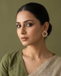 Sharmili1web
